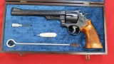 Smith & Wesson 29-3 .44Mag revolver, 8