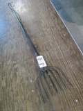 7 tine spear~3277