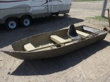 12' Aluminum fishing boat with oars, push pole, & seat - no registration~33