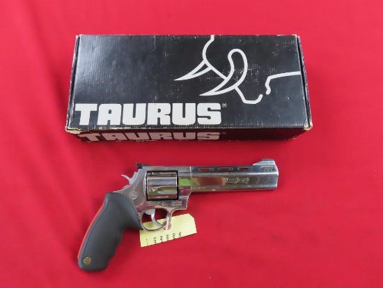 Taurus Raging Bull .454 Casull Rrevolver~5271