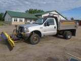 2004 Ford F350 6.0L turbo diesel with Rugby Stainless hyraulic dump box and