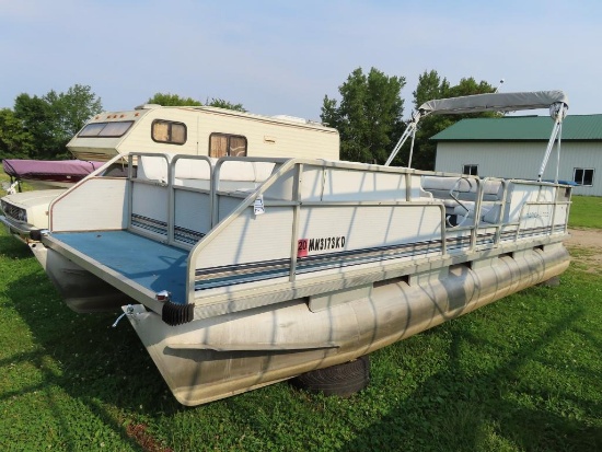 1992 Northwood 24' pontoon, bimini top, locator, newer battery, Mercury 40h