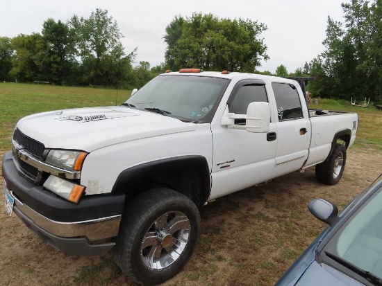 2003 Chev 2500 6.6L Duramax Diesel 4x4 truck, 314,754mi, prior Salvage, HID