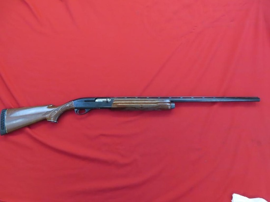 Remington 1100 12 gauge semi auto shotgun, 3 inch Mag. 30 inch barrel full