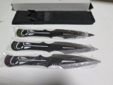 3 piece throwing knife set. New in box~4902