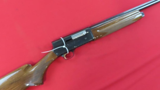 Browning A5 12ga Light semi auto shotgun, 2 3/4", 30" barrel, owners manual