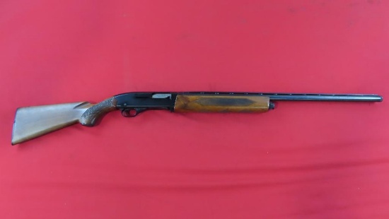 WInchester 1400 semi auto 12ga shotgun, vented rib barrel ~7069