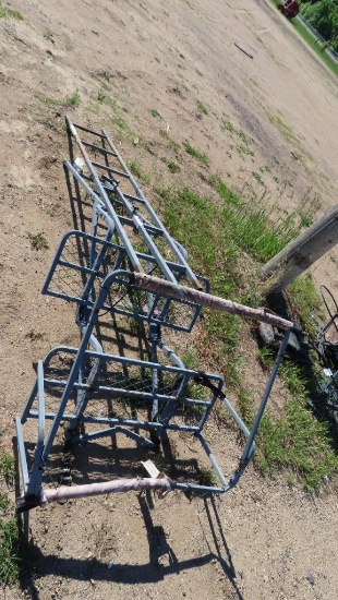 Two man ladder stand~7072
