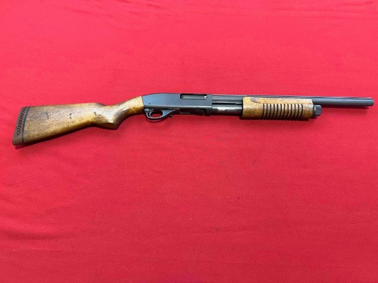 Smith & Wesson Model 3000, 12 gauge 3" pump shotgun, 18 1/2" barrel ~tag#40