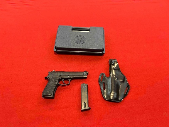 Beretta USA Mod 96 40 SW pistol 2 mags, black body ~tag#4662