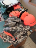 Bag with hats, gloves, neck warmer, etc, tag#2525