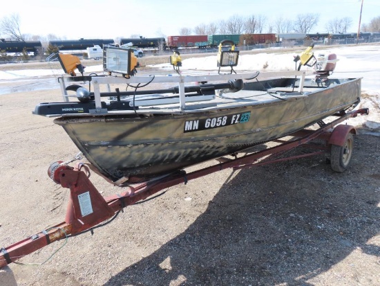 Lund 14' aluminum fishing boat with Johnson 18hp motor (runs, but needs a t