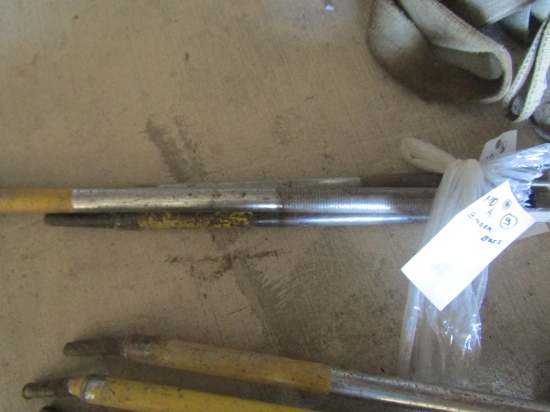 (3) Binder Bars