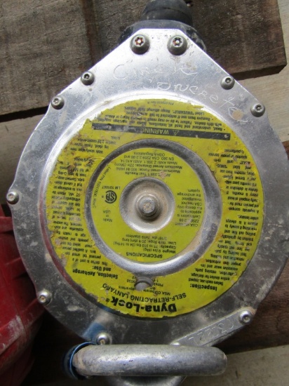 Dyna-Lock Self-Retracting Lanyard