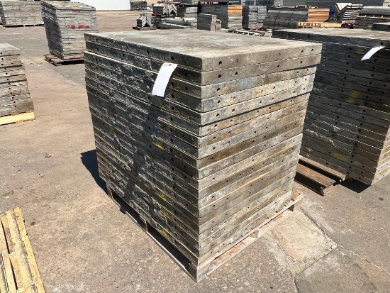 (20) 36" x 4' Smooth Wall-Ties Aluminum Concrete Forms, 8" Hole Pattern. Located in Mt. Pleasant, IA