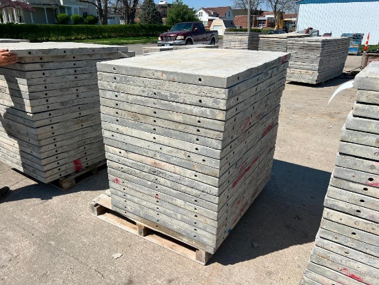 (20) 36" x 4' Smooth Western Aluminum Concrete Forms, 6-12 Hole Pattern. Located in Mt. Pleasant, IA