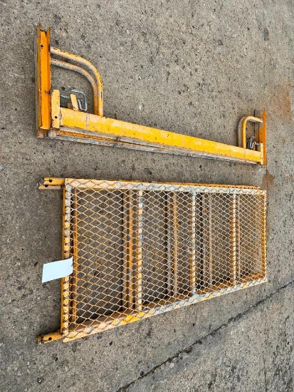 Bil-Jax Pro-Jax Utility Scaffold. Located in Mt. Pleasant, IA