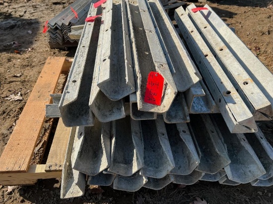 (5) 4" x 4" x 4' ISC Full, Western Aluminum Concrete Forms, Smooth, 6-12 Hole Pattern, Located in