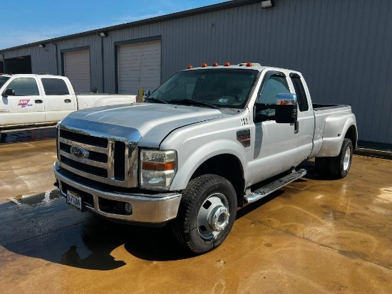 2008 Ford F350 Lariat Super Duty 4x4 Extended Cab Truck