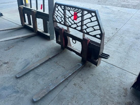 Bradco Skid Steer Pallet Fork Attachment