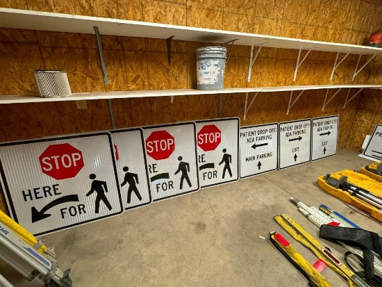 Metal Pedestrian Signs