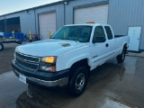 2007 Chevy 2500HD Extended Cab Truck