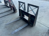 Skid Steer Walk-thru Pallet Fork Attachment