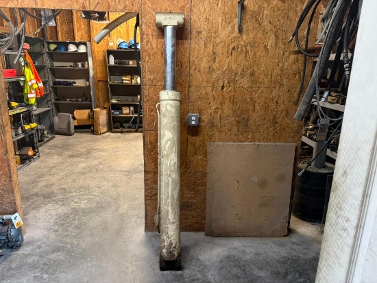 Hydraulic Cylinder, 53" Long