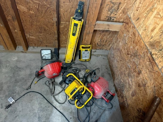 (6) Portable Work Lights