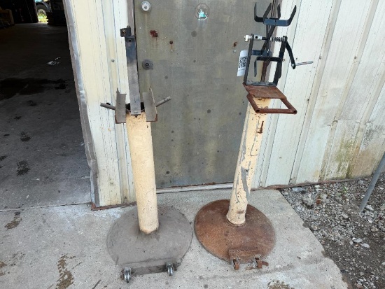 Hose Reel on Pedestal, Pedestal Stand