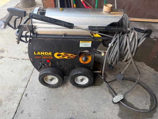 Landa Hot Pressure Washer, Model HOT4-20024A