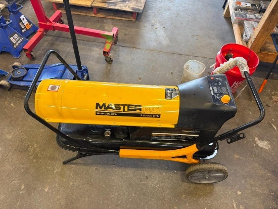 Master Pro 215,000 BTU Heater, Model MHP-215-KFA