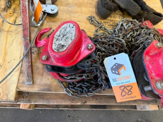 American Power Pull 1/2 Ton Chain Hoist
