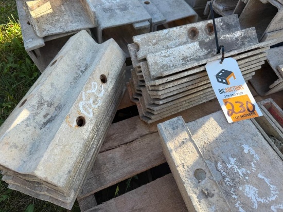 (20) 2" x 1' Cap Ws, Square, Nominal, Smooth, 8-8 Hole Pattern, Precise/Wall-Ties Alum Concrete Form
