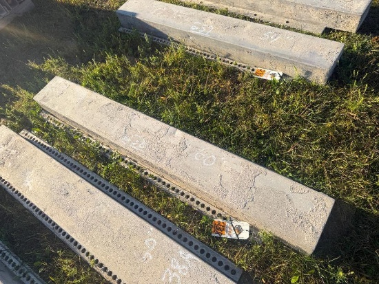 (1) 7 1/2" x 60" Jump Block Off, Smooth, 8-8 Hole Pattern, Precise/Wall-Ties Aluminum Concrete Forms