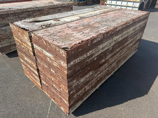 (30) 24 in x 8 ft Symons Steel-ply Concrete Forms