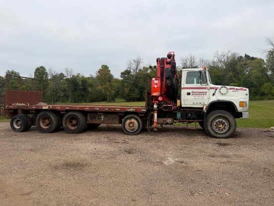 1997 Fassi F330 23 Knuckle Boom on 1994 Ford L8000