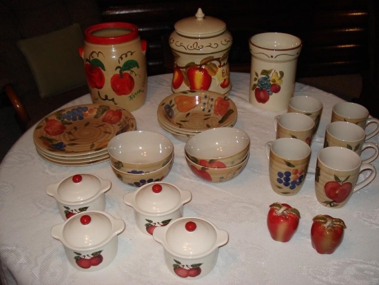 Four Placement Fruit Themed Alco Industries Dinnerware Set