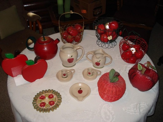 Apple Themed Kitchen Accessories and Apple Themed Pottery Set
