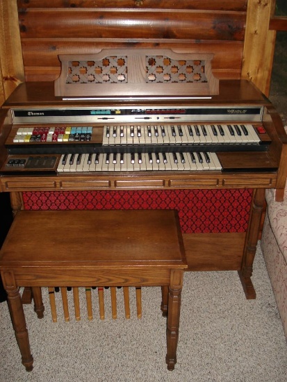 Thomas Californian 262 and Rhythm Section Organ with Bench and Organ Sheet Music/Books