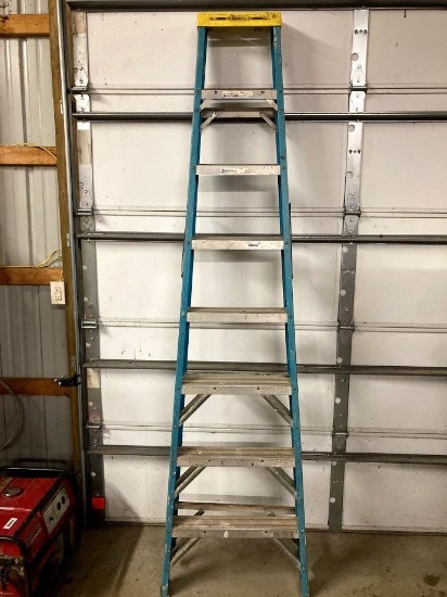 Werner 8ft. Fiberglass Step Ladder