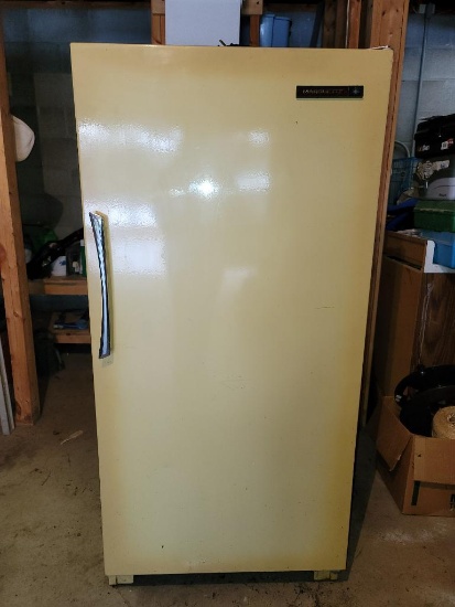 Marquette Refrigerator