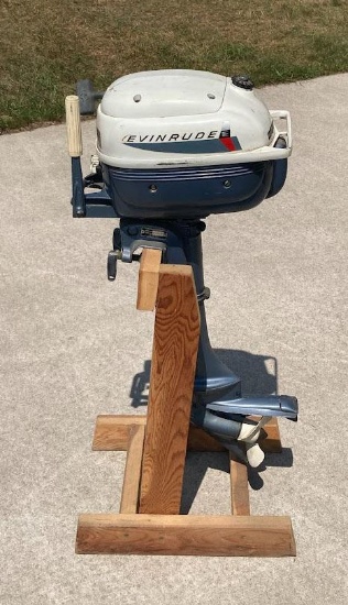 1963 Evinrude Model 3302S Light Twin 3hp Outboard Motor w/Stand