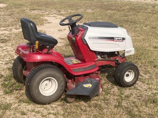 White LT546H Riding Mower, 20hp Engine, 46" Mower Deck, Hydrostatic Transmission, Looks & Runs Great