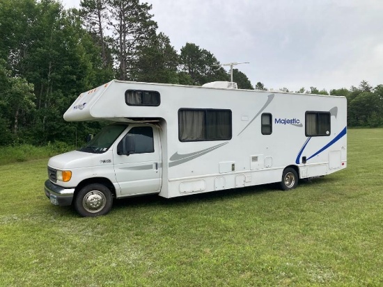 2006 Majestic 22ft. Motorhome On 2005 Ford E-450 Super Duty Chassis
