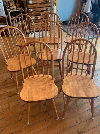 (8) Oak Kitchen Chairs, Good Condition.