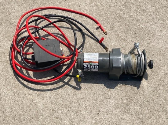 Badlands Winches 2500# 12v ATV Winch, Works Good.