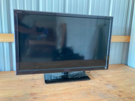 SONY 40 INCH FLATSCREEN TV... - NO SHIPPING AVAILABLE -