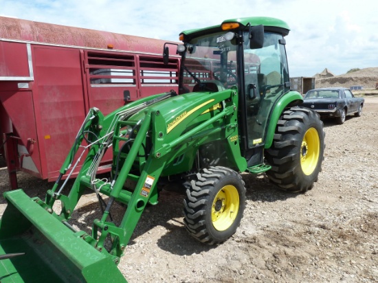 JD 4520 TRACTOR W/400CX QT FE LOADER