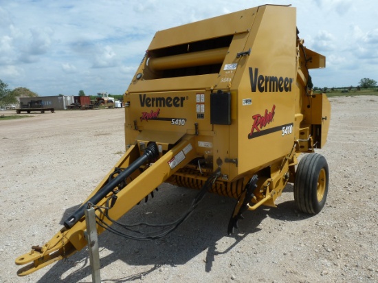 VERMEER 5410 REBEL ROUND BALER